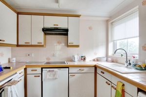 Kitchen- click for photo gallery